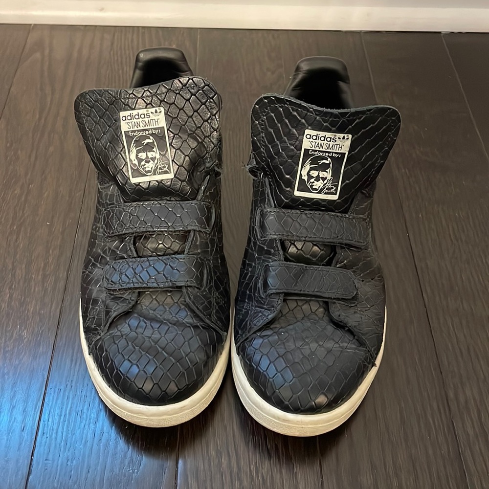 Stan Smith Adidas Black crock sneakers